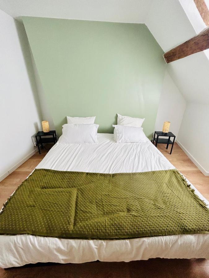 Appartement Cottage Au Coeur De Nemours Exteriör bild